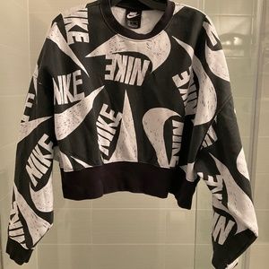Nike Logo Oversized  Sweatshirt